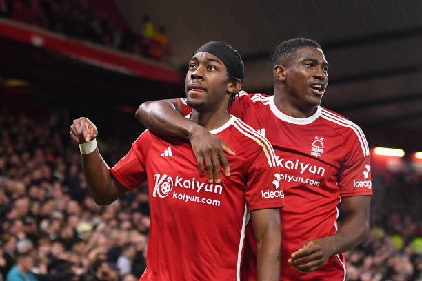 球员与俱乐 球员与俱乐