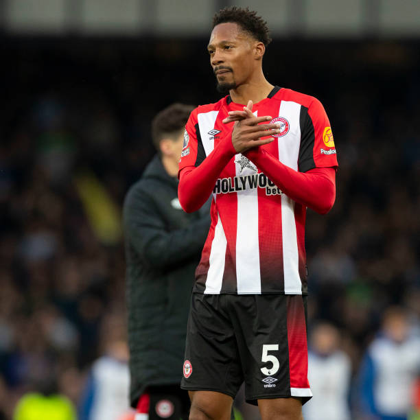 利用评优等 利用评优等