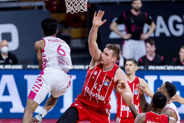 年刑期与再 年刑期与再